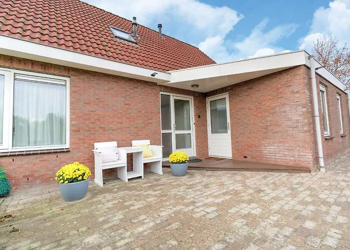 Captivating Holiday Home In Zeewolde Near Forest