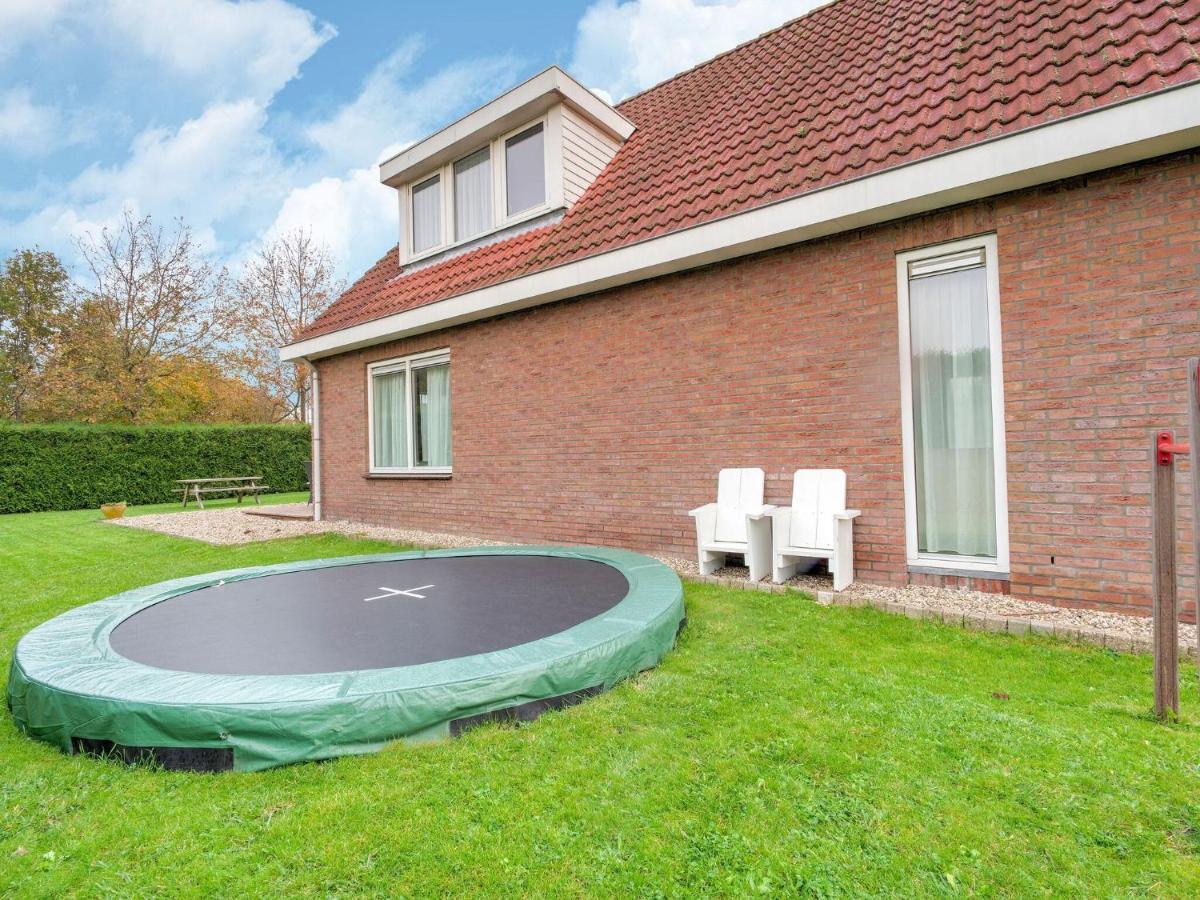 Holiday home Captivating In Near Forest Zeewolde